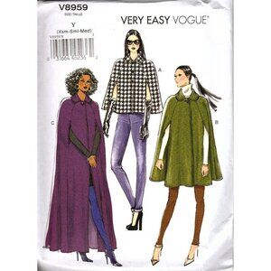 Very Easy Vogue V8959 Misses XS to M Lined Capes Uncut Sewing Pattern